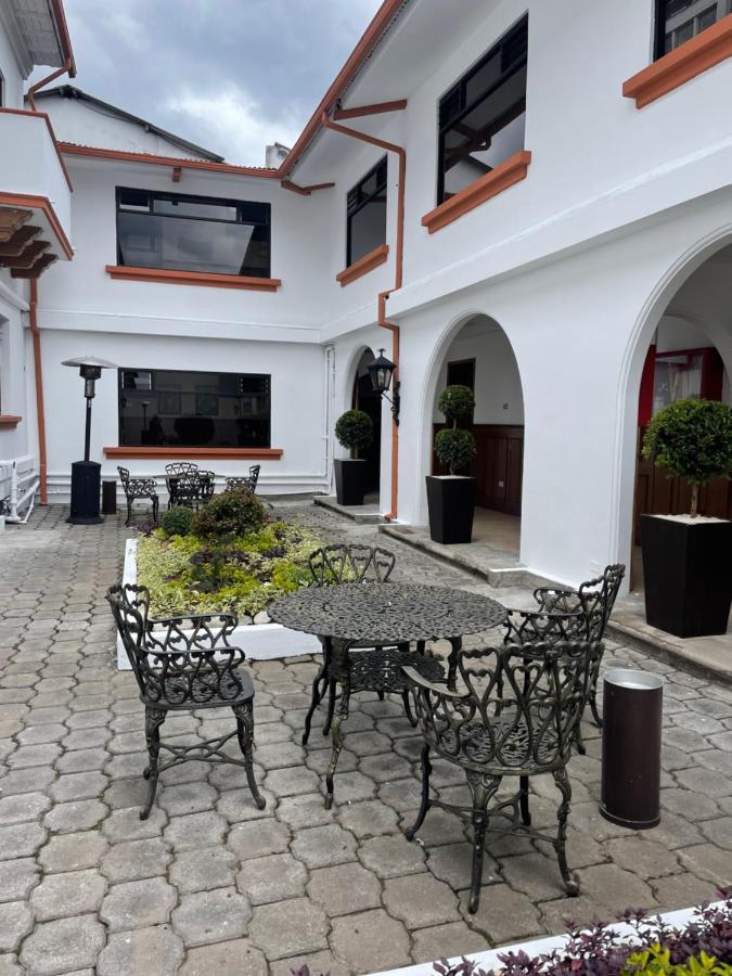 Hotel Ambassador Кито Экстерьер фото